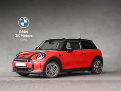 Chili red Używany 2022 Mini Cooper SE Hatch Hatchback | 99 900 zł (Dobra cena)