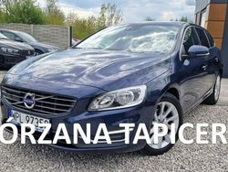 Granatowy Używany 2015 Volvo V60 Kombi | 47 900 zł (Uczciwa cena)