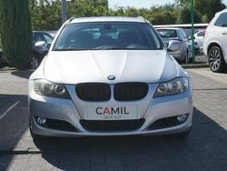 Srebrny (metalik) Używany 2012 BMW 318 Kombi | 29 600 zł (Dobra cena)