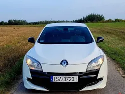 Biały Używany 2010 Renault Mégane III R.S. Coupe | 38 000 zł