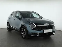 Zielony Używany 2022 Kia Sportage SUV | 117 999 zł (Dobra cena)