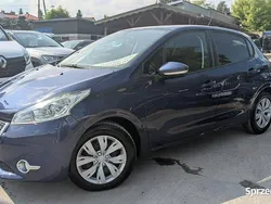 Niebieski jasny (metalik) Używany 2013 Peugeot 208 Hatchback | 18 900 zł (Uczciwa cena)