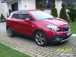 Bordowy Używany 2013 Opel Mokka Cosmo SUV | 39 900 zł (Uczciwa cena)