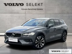 Szary Używany 2024 Volvo V60 CC Kombi | 219 900 zł (Uczciwa cena)