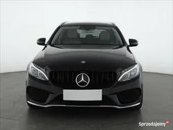 Czarny Używany 2016 Mercedes C200 Kombi | 86 999 zł (Uczciwa cena)
