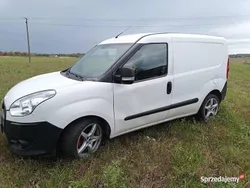 Biały Używany 2010 Fiat Doblò Minivan | 8500 zł