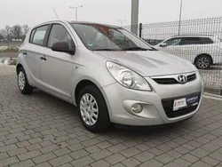 Szary (metalik) Używany 2011 Hyundai i20 Hatchback | 15 800 zł (Uczciwa cena)