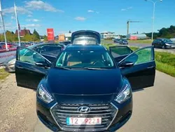 Czarny Używany 2015 Hyundai i40 Premium | 44 900 zł (Dość drogi)