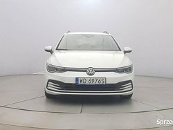 Biały Używany 2022 VW Golf VIII Life Kombi | 64 700 zł (Uczciwa cena)