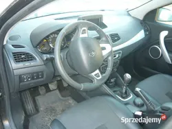 Czarny Używany 2010 Renault Fluence Sedan/Limuzyna | 11 000 zł (Super Cena)