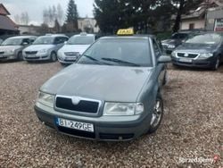 Zielony Używany 2001 Skoda Octavia Hatchback | 3999 zł (Uczciwa cena)