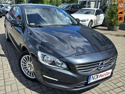 Szary Używany 2017 Volvo S60 Sedan/Limuzyna | 47 900 zł (Super Cena)