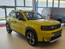 Żółty (metalik) Nowe 2025 Fiat Panda La Prima Hatchback | 93 700 zł
