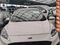 Biały Używany 2022 Ford Kuga SUV | 97 800 zł (Drogi)