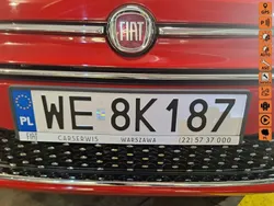 Czerwony Używany 2023 Fiat 500 Hatchback | 61 800 zł (Dość drogi)