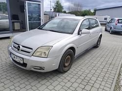 Srebrny Używany 2003 Opel Signum Hatchback | 2900 zł