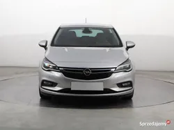 Srebrny Używany 2016 Opel Astra Hatchback | 37 499 zł (Uczciwa cena)