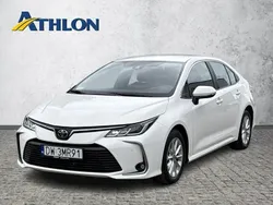 Biały Używany 2020 Toyota Corolla Sedan/Limuzyna | 71 600 zł (Uczciwa cena)