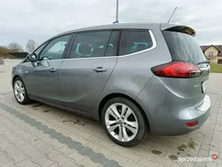 Szary Używany 2019 Opel Zafira Tourer Minivan | 49 700 zł (Uczciwa cena)