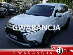 Biały (metalik, perła) Używany 2016 Mitsubishi Outlander SUV | 52 800 zł (Dobra cena)