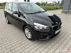 Czarny Używany 2016 BMW 218 Gran Tourer Minivan | 47 800 zł