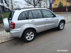 Używany 2004 Toyota RAV4 SUV | 13 200 zł (Uczciwa cena)