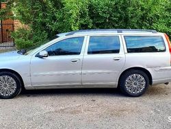 Srebrny Używany 2008 Volvo V70 Kombi | 17 500 zł (Uczciwa cena)