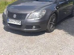 Szary Używany 2010 Suzuki Kizashi Sedan/Limuzyna | 21 500 zł