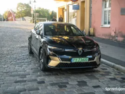 Używany 2023 Renault Mégane Iconic Sedan/Limuzyna | 122 469 zł