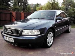 Granatowy Używany 2002 Audi A8 Sedan/Limuzyna | 14 500 zł (Dobra cena)