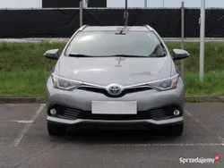 Toyota Auris Hybrid