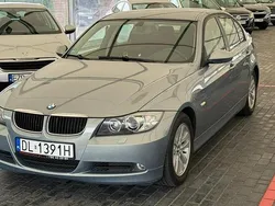 Srebrny Używany 2005 BMW 320 Sedan/Limuzyna | 16 700 zł (Dość drogi)
