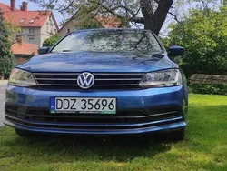 Niebieski Używany 2016 VW Jetta Sedan/Limuzyna | 49 000 zł (Uczciwa cena)