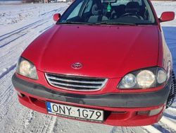 Używany 1999 Toyota Avensis T2 | 2999 zł