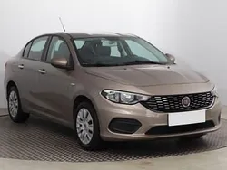 Brązowy Używany 2017 Fiat Tipo Sedan/Limuzyna | 34 999 zł (Uczciwa cena)