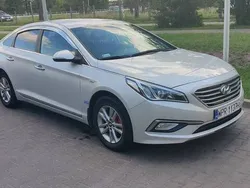 Srebrny Używany 2014 Hyundai Sonata Sedan/Limuzyna | 39 000 zł