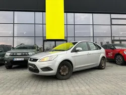 Srebrny (jasnoszary) Używany 2010 Ford Focus Trend Hatchback | 13 700 zł (Uczciwa cena)