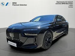 Czarny szafir metalizowany Używany 2023 BMW 740 Comfort Edition Sedan/Limuzyna | 394 900 zł