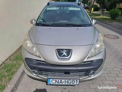 Beżowy Używany 2007 Peugeot 207 Kombi | 8900 zł (Uczciwa cena)