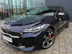 Niebieski ciemny (metalik) Używany 2019 Kia Stinger 2 Sedan/Limuzyna | 240 900 zł
