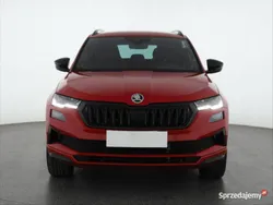Czerwony Używany 2023 Skoda Karoq SUV | 127 999 zł (Dobra cena)