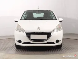 Biały Używany 2015 Peugeot 208 Hatchback | 14 999 zł (Super Cena)