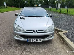 Srebrny (metalik) Używany 2005 Peugeot 206 CC Quiksilver Kabriolet | 3300 zł