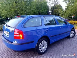 Niebieski Używany 2005 Skoda Octavia Kombi | 14 900 zł (Drogi)