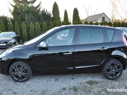 Czarny Używany 2011 Renault Scénic III Minivan | 24 900 zł (Dość drogi)
