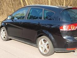 Czarny Używany 2011 Seat Altea SUV | 15 800 zł (Uczciwa cena)