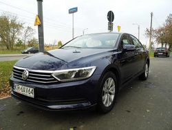 Granatowy Używany 2017 VW Passat Sedan/Limuzyna | 44 900 zł (Dobra cena)
