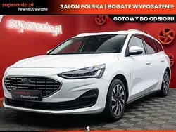 Biały Używany 2023 Ford Focus Titanium X Kombi | 91 900 zł (Dość drogi)