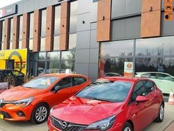 Czerwony ciemny (metalik) Używany 2020 Opel Astra Hatchback | 39 900 zł (Uczciwa cena)