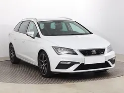 Biały Używany 2018 Seat Leon Kombi | 65 999 zł (Uczciwa cena)